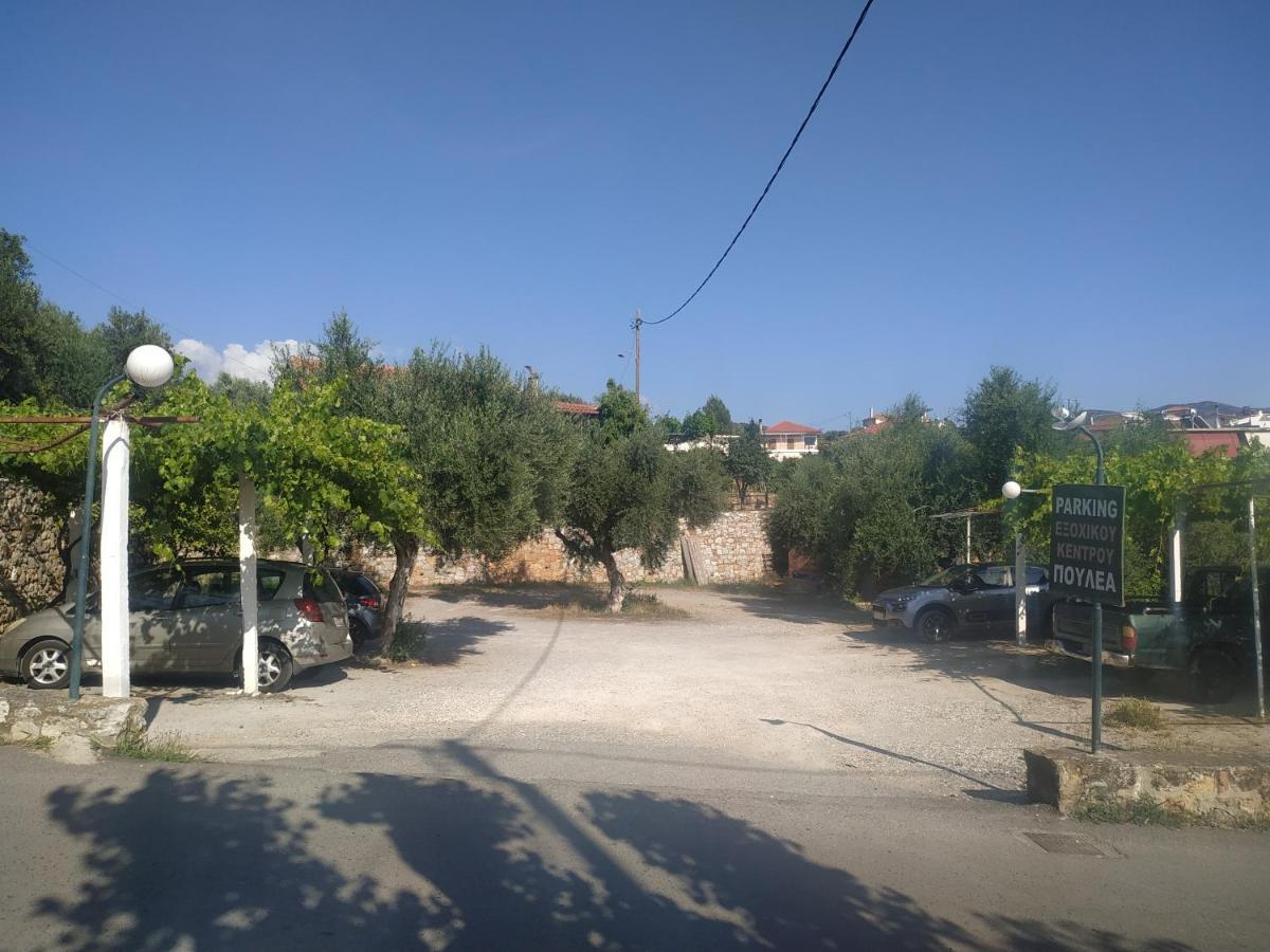 Poulea Rooms Kalamata Dış mekan fotoğraf